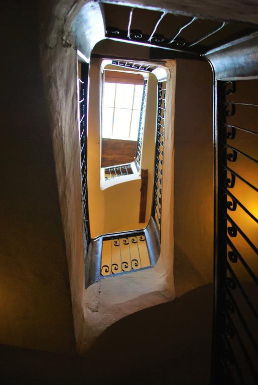 Apartamento Tras Catedral Teruel Bagian luar foto