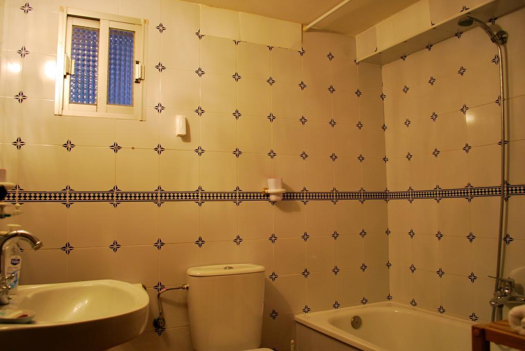 Apartamento Tras Catedral Teruel Bagian luar foto